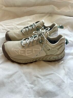 Keen Women's Athletic Shoes in Iceberg Green and Brown